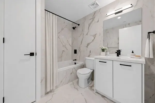 284 King ST E #908, Toronto C08, ON M5A 1K4