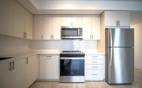 2545 Simcoe ST N #2308, Oshawa, ON L1L 0W3