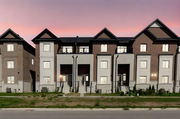 34 Alan Williams TRL,  Uxbridge,  ON L9P 0R6