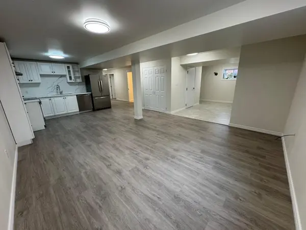 127 Birkhall PL #Lower, Barrie, ON L4N 0J9