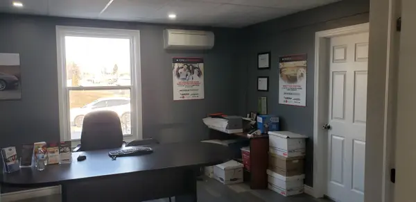 12993 Steeles AVE, Halton Hills, ON L0P 1E0