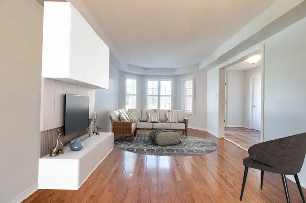 3841 Periwinkle CRES, Mississauga, ON L5N 6W8