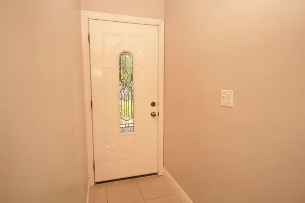 3524 Birchmeadow CRES, Mississauga, ON L4Y 3R7