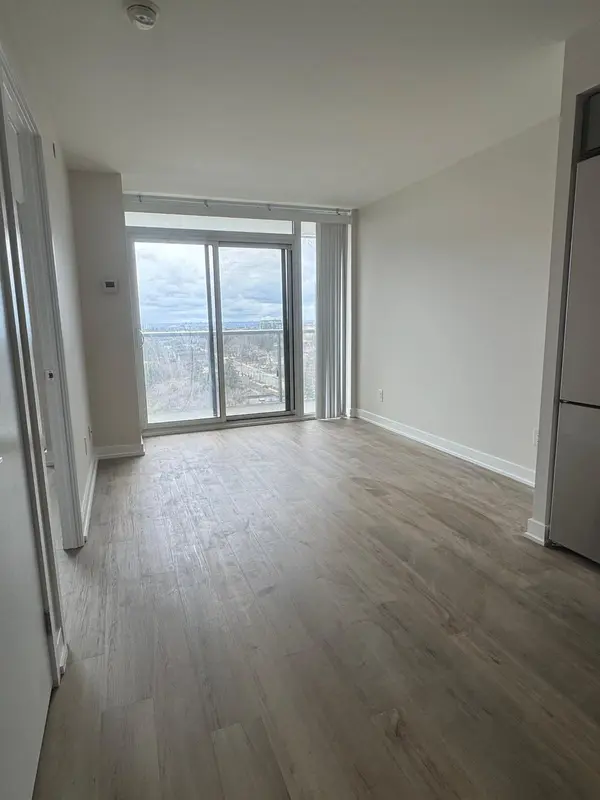 160 Flemington RD #1216, Toronto W04, ON M6A 1N6