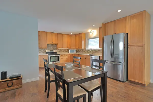 8296 Burwell RD, Lambton Shores, ON N0M 1T0