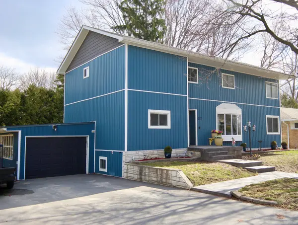 27 Meade ST, Brighton, ON K0K 1H0