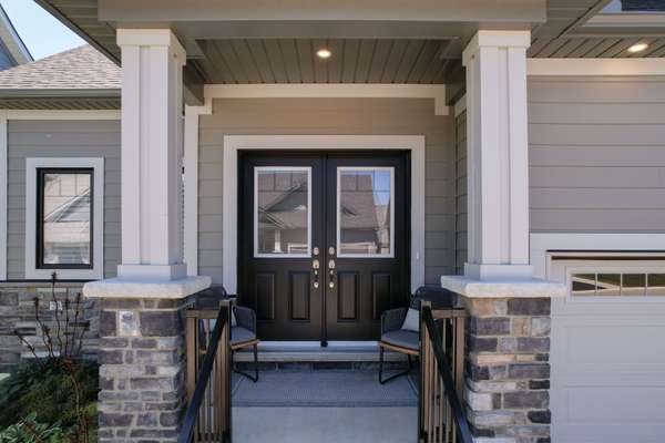 104 CLIPPERS LN, Blue Mountains, ON N0H 2P0