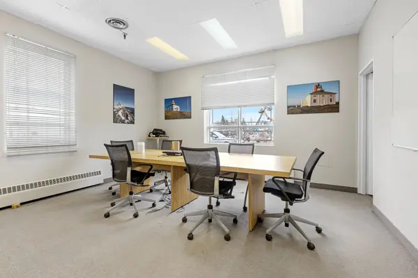 2630 Sheffield RD, Elmvale Acres And Area, ON K1B 3V7