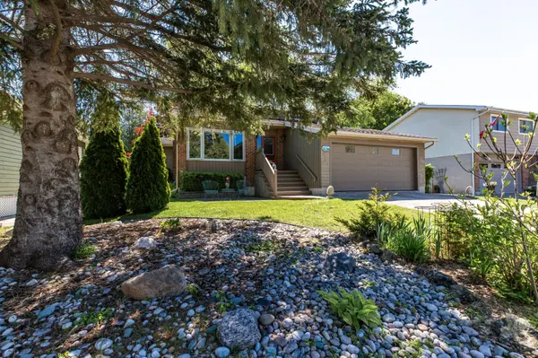 294 Albert ST S, Saugeen Shores, ON N0H 2L0