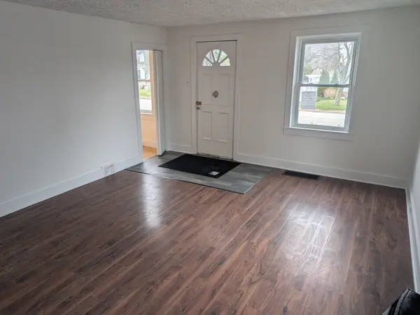 317 Maxwell ST, Sarnia, ON N7T 5C6