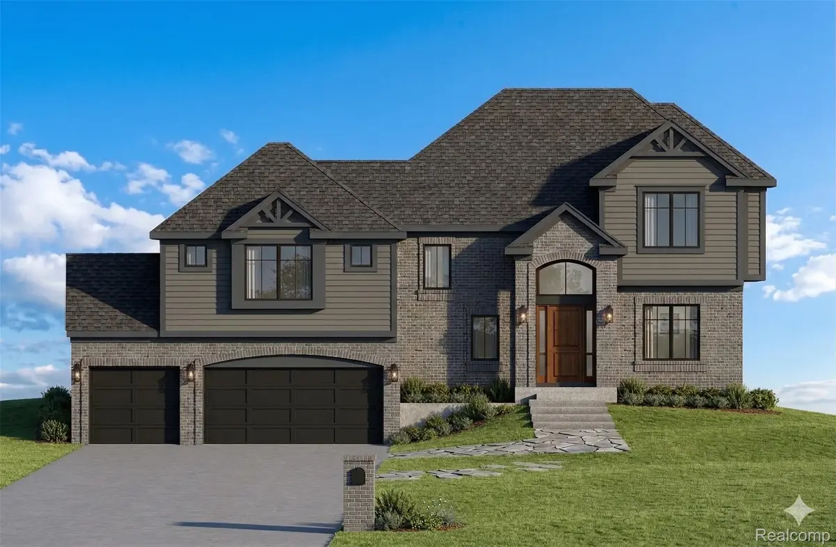 3633 Thornwood DR, Auburn Hills, MI 48326