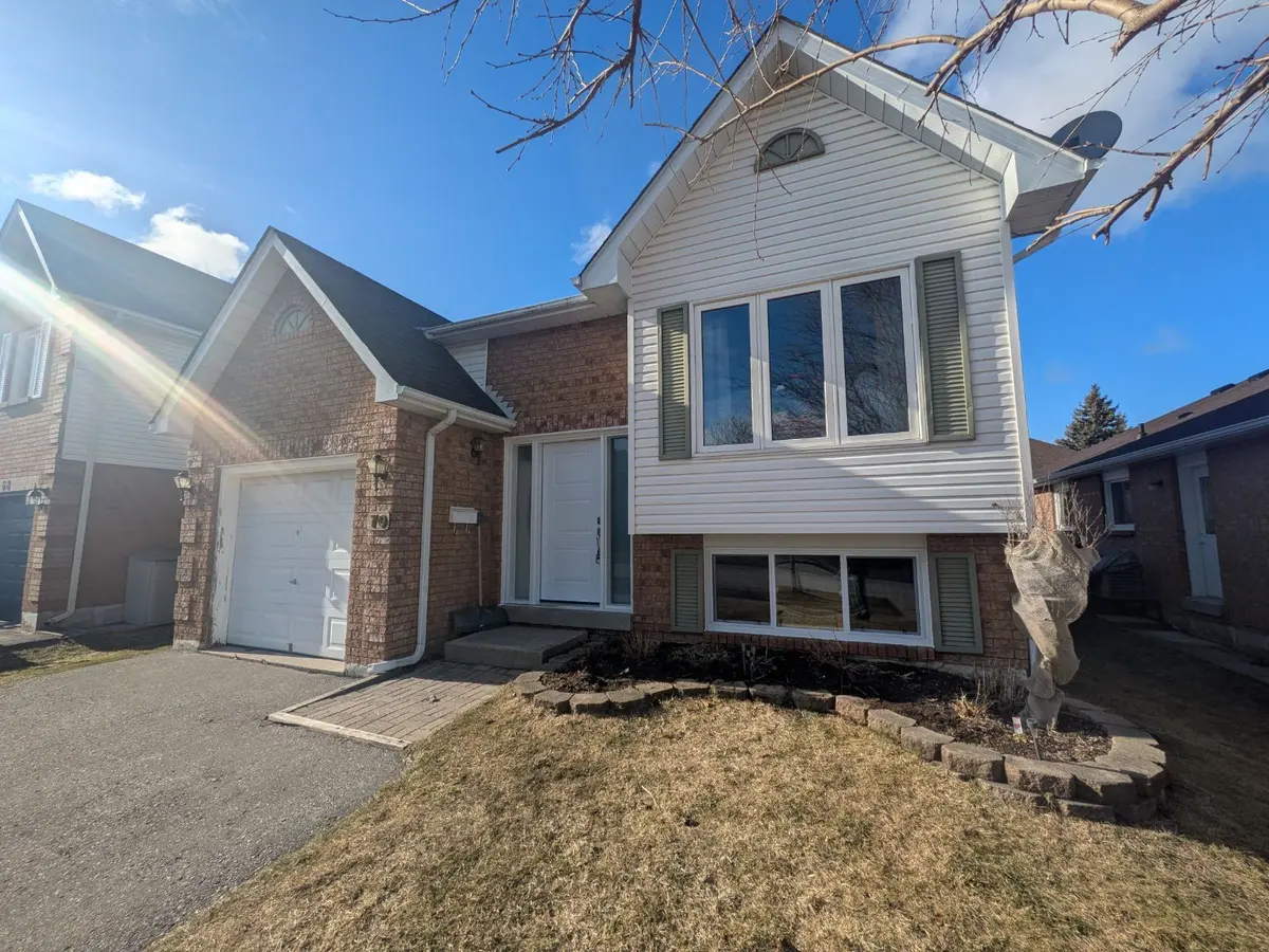70 Freeland AVE, Clarington, ON L1C 4S3