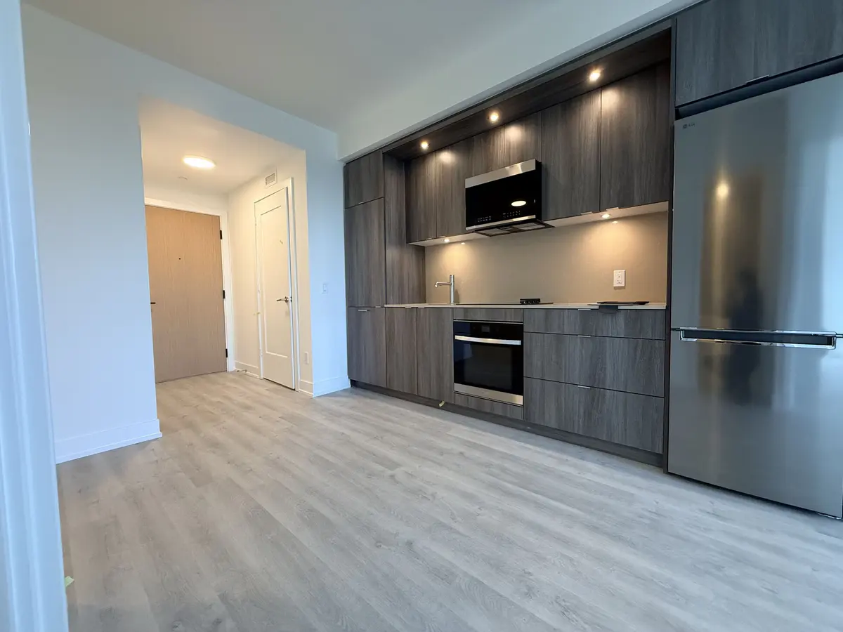 60 Central Park Roadway N/A #2208, Toronto W08, ON M9A 0E6