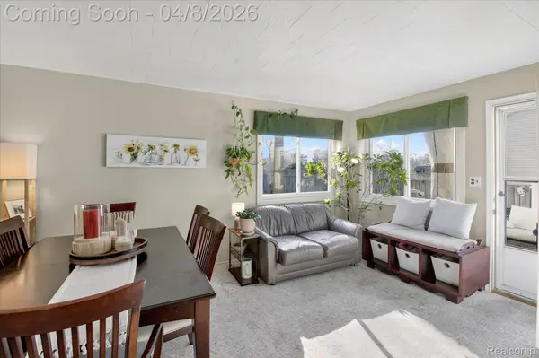 19134 Angling ST, Livonia, MI 48152