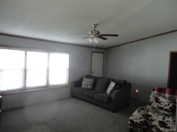 386 Blackwatch ST, Bedford Township, MI 48182