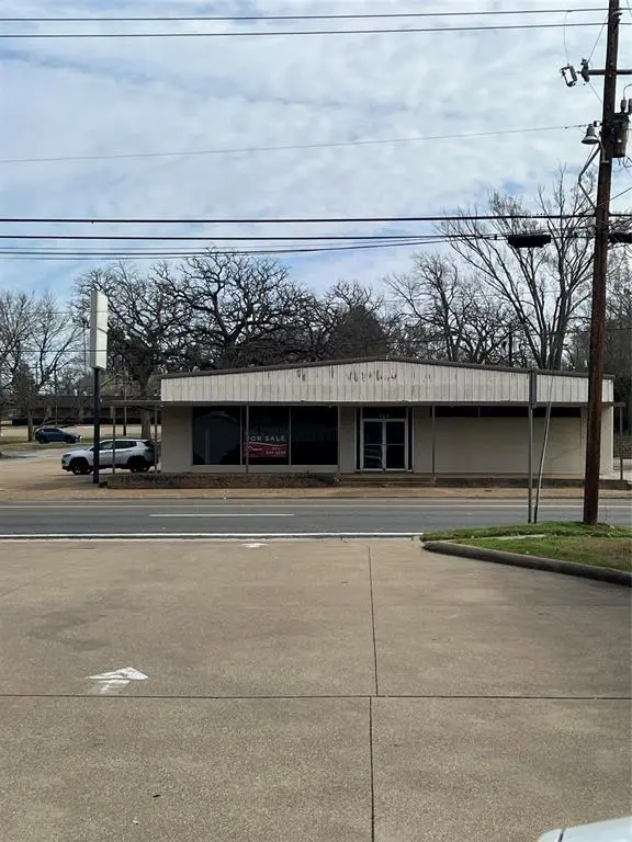 209 S Palestine Street, Athens, TX 75751