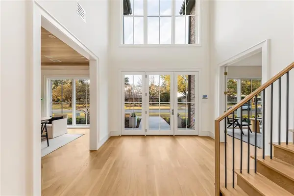 6016 Del Roy Drive, Dallas, TX 75230