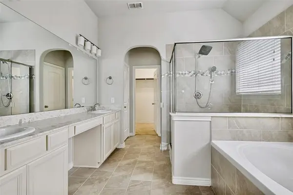 808 Lake Sierra Way, Little Elm, TX 75068