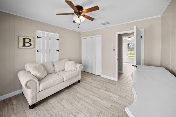 1132 N Fm 17, Alba, TX 75410