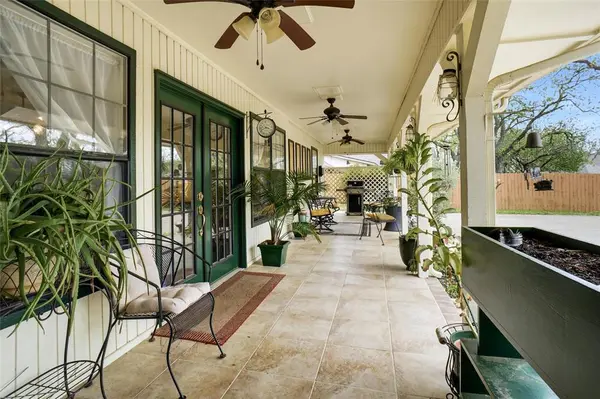 6122 Belvidere Circle, Granbury, TX 76049