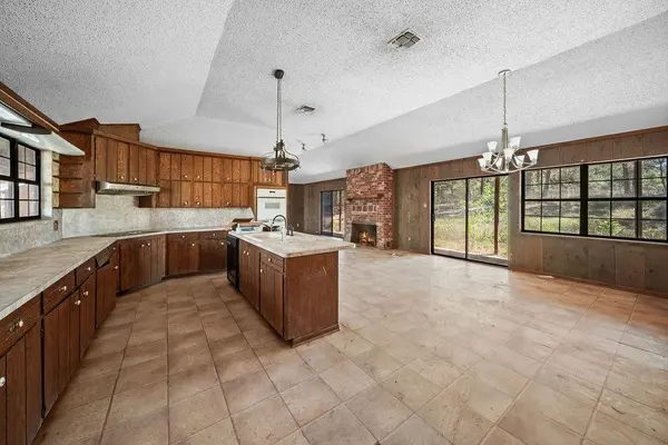 11340 Fm 315, Palestine, TX 75803