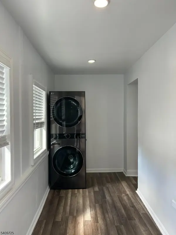 119 Columbus Pl, Roselle Park Boro, NJ 07204