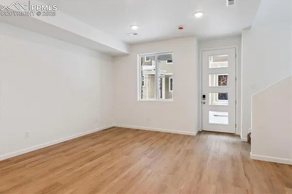 2444 Serviceberry GRV, Colorado Springs, CO 80915