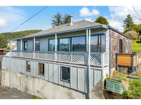 67 SPRUCE ST, Wheeler, OR 97147