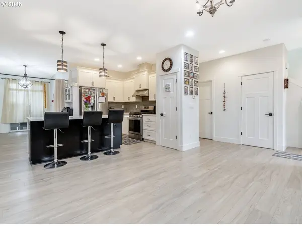 579 NW ADAMS AVE, Hillsboro, OR 97124