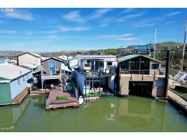 101 N BOAT BASIN RD, The Dalles, OR 97058