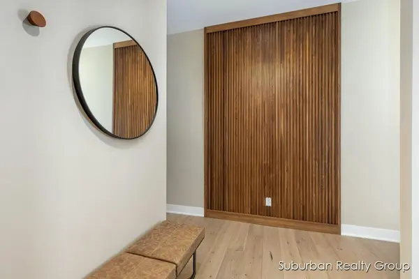 159 S River AVE #401, Holland City, MI 49423