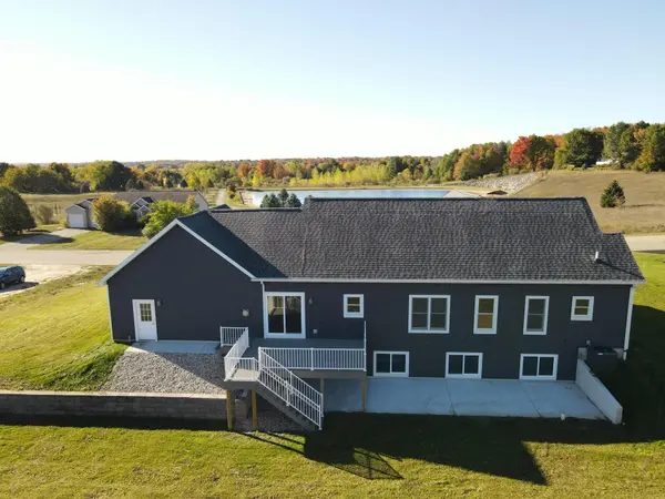 21238 Deans VW, Green Twp, MI 49307