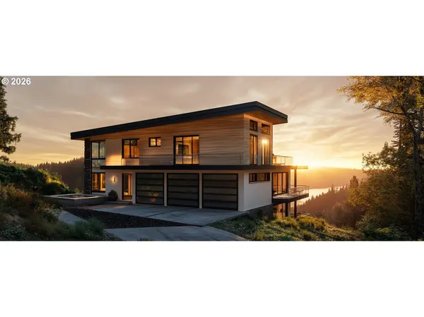 500 COLUMBIA ST, Cathlamet, WA 98612