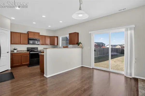 10179 Intrepid WAY, Colorado Springs, CO 80925