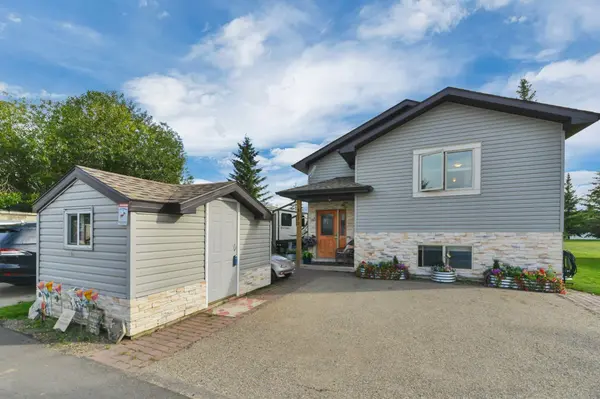 25074 South Pine Lake RD #3070, Rural Red Deer County, AB T0M 1S0