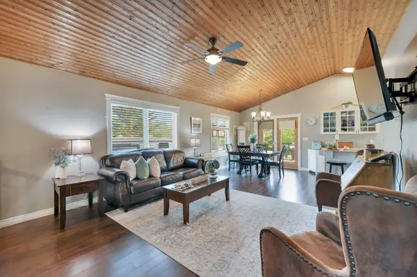 25074 South Pine Lake RD #3070, Rural Red Deer County, AB T0M 1S0