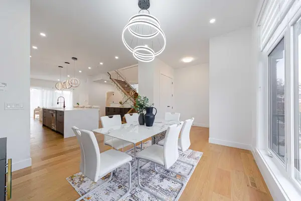 5003 21 AVE NW, Calgary, AB T3B 0X3