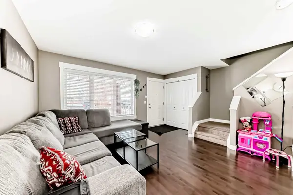 176 Cascades Passage, Chestermere, AB T1X0K8