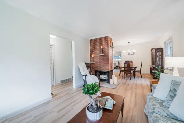 962 Mohawk ST, Oshawa, ON L1G 3B2