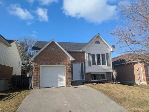 70 Freeland AVE, Clarington, ON L1C 4S3
