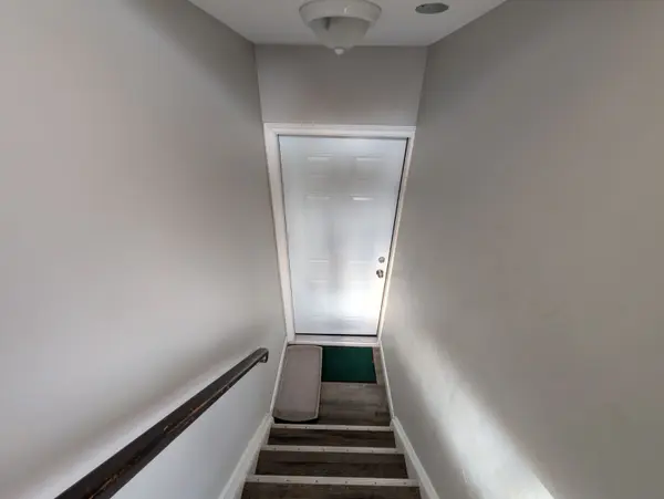 70 Freeland AVE, Clarington, ON L1C 4S3