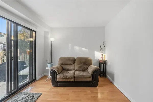 22 Miles DR, Ajax, ON L1Z 1C7