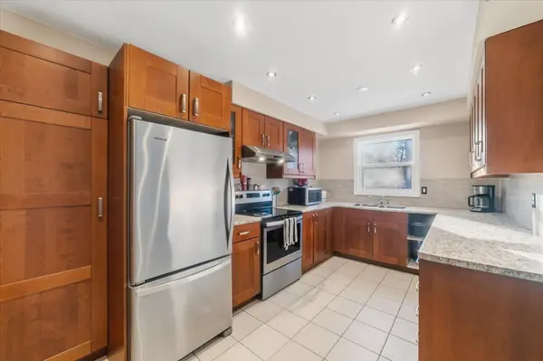 22 Miles DR, Ajax, ON L1Z 1C7