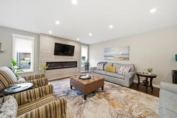 2 Lavender CT, Ramara, ON L0K 1B0