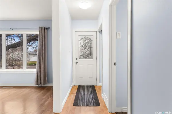 366 Halifax STREET, Regina, SK S4R 1T2