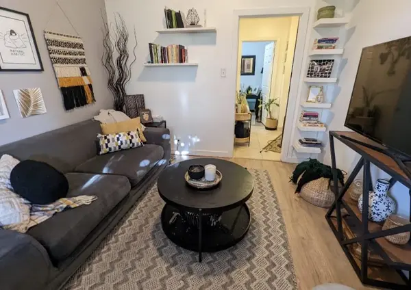 1309 Dufferin ST ##1, Toronto W02, ON M6H 4C2