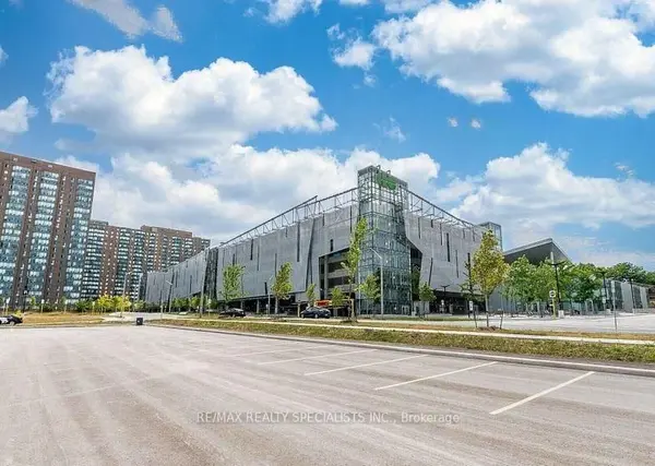 135 Hillcrest AVE #611, Mississauga, ON L5B 4B1