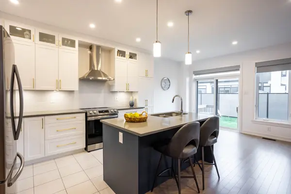 6487 Renaud RD, Orleans - Convent Glen And Area, ON K1W 0R8