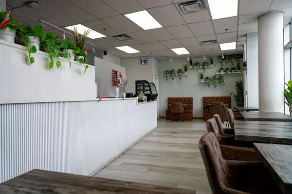 1050 Bank ST #4, Glebe - Ottawa East And Area, ON K1S 3X2