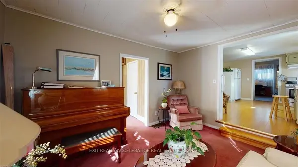 41 Water ST, Greater Napanee, ON K7R 1V5